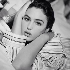 Meet your Posher, Nilab